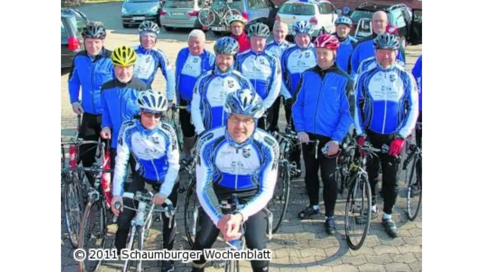 Rennradfahrer starten sonntags zu gemeinsamen Touren (Foto: wtz)