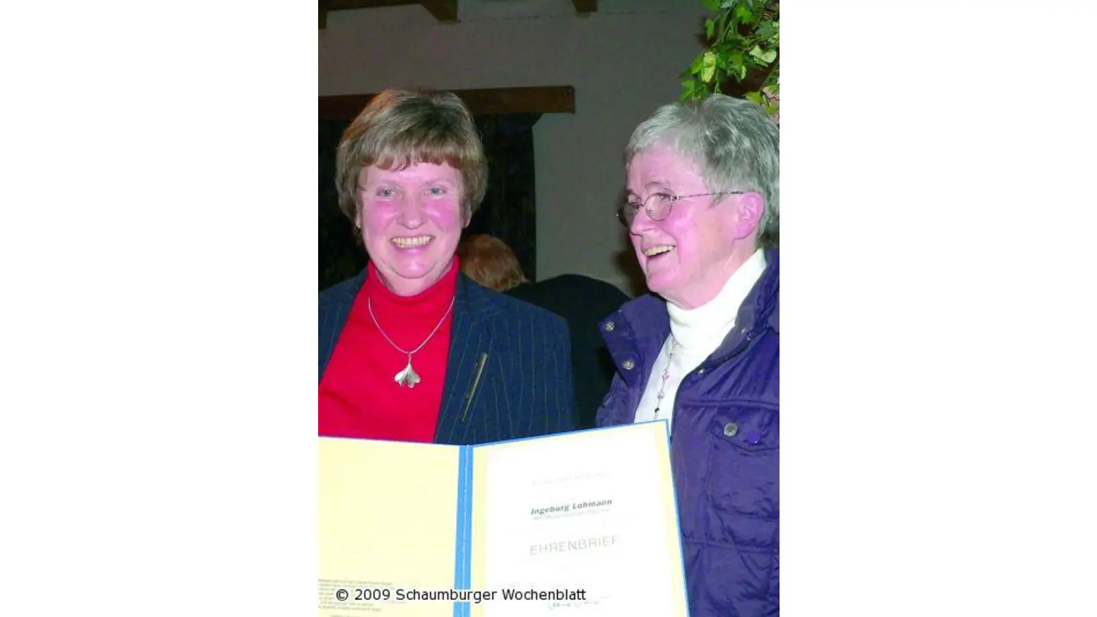Der Turnerbrief für Ingeborg Lohmann (Foto: al)