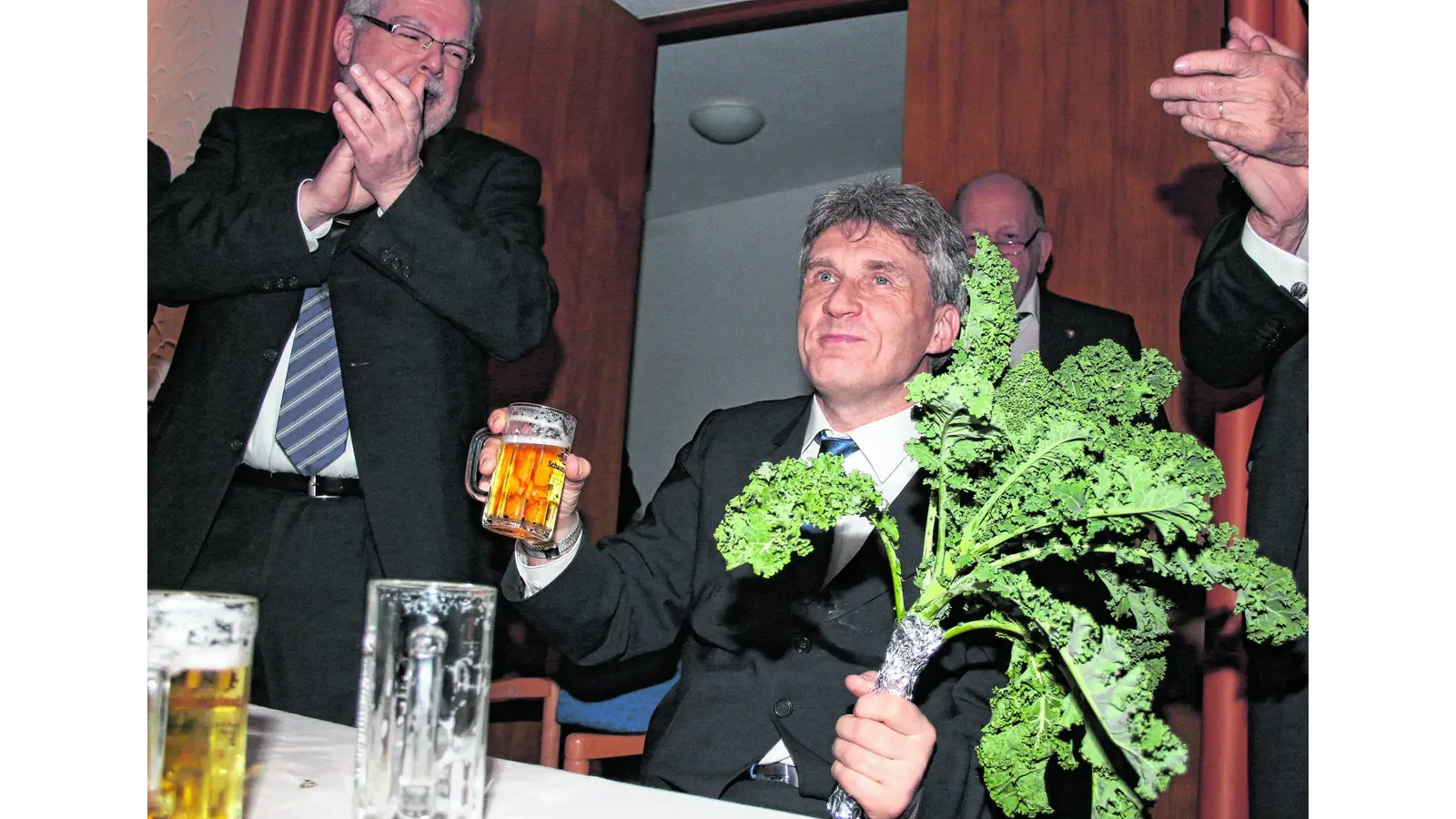 Matthias Gläser zum neuen Kohlkönig gekrönt (Foto: bb)