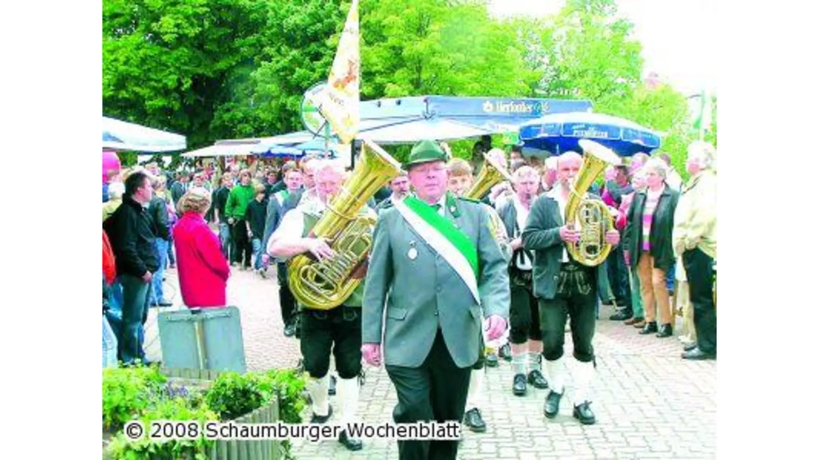 Maifeier und Schützenfest gemeinsam (Foto: red)