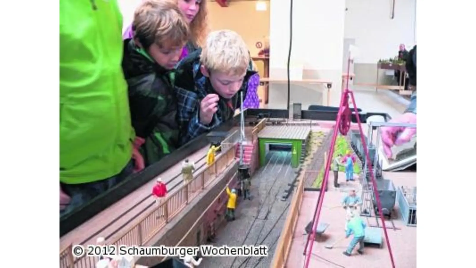 Sogar der winzige Torgriff bewegt sich (Foto: al)