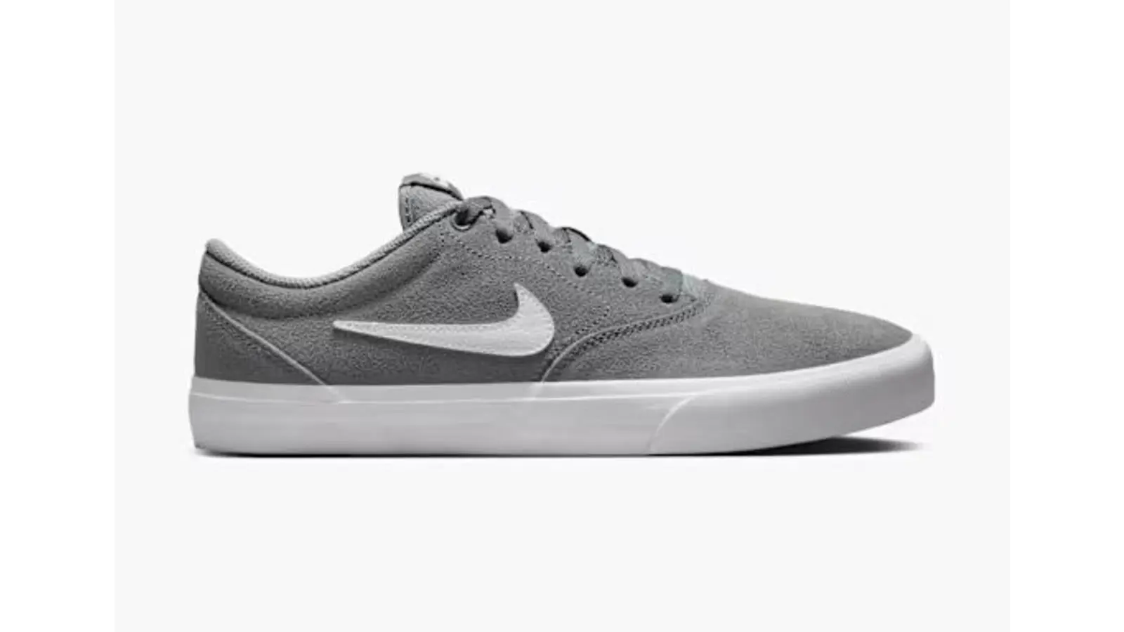 Die Polizei sucht Hinweisgeber, die diese Schuhe (Nike-Sneaker) einer Person zuordnen können. (Foto: Polizei)