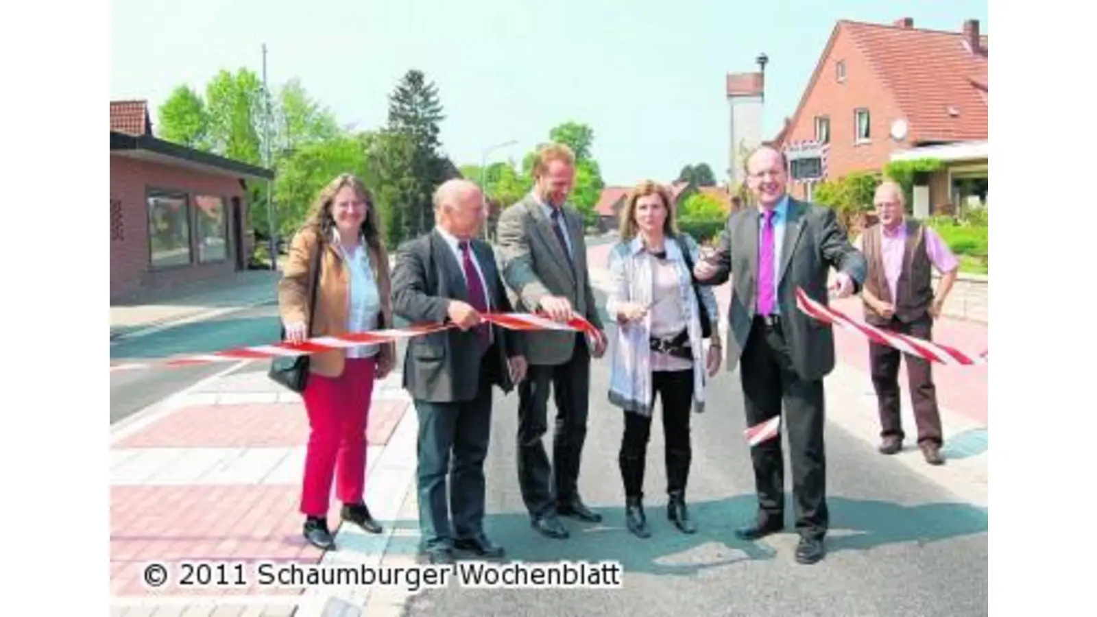 Offizielle Freigabe der K 14 durch den Landrat (Foto: red)