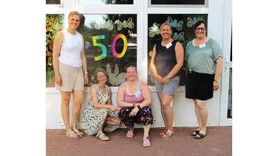 Das Team der Krippe Rappelkiste (v.li.): Mariola Jagiela, Krippenleiterin Stefanie Streit, Britta Herrmann, Jeannine Bernsee, Alexandra Simon. Nicht auf dem Foto: Sabrina Franz. (Foto: Samtgemeinde Rodenberg)