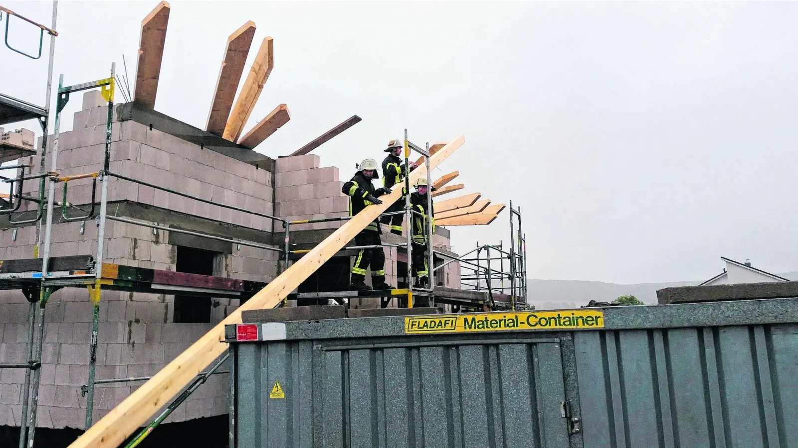 Stürmische Stunden für die Wehren (Foto: al)