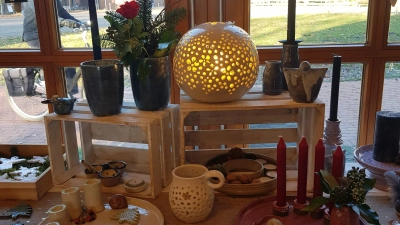 Kunstschätze in der Kunstscheune: Die Weihnachtsausstellung.  (Foto: privat)