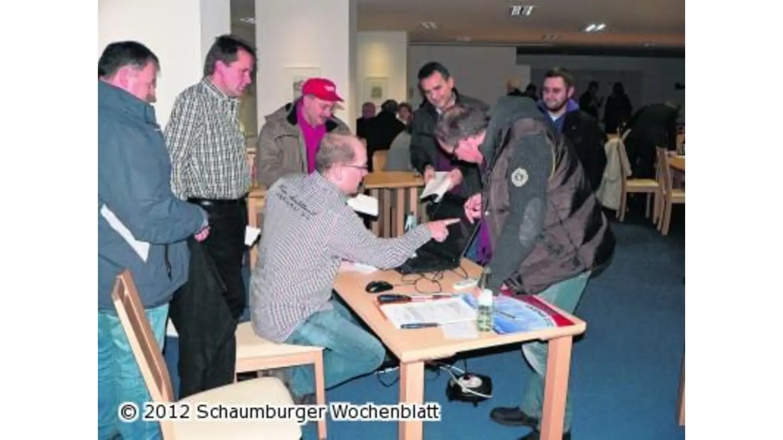 Bei den Ausstellern herrscht großer Andrang (Foto: red)