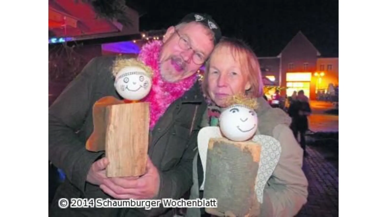 Weihnachtsmarkt um den Brunnen ein Erfolg (Foto: pd)