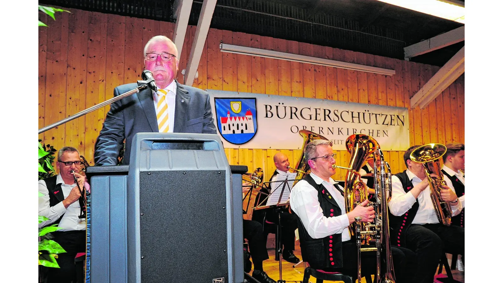 820 Gäste lassen es sich schmecken (Foto: red)