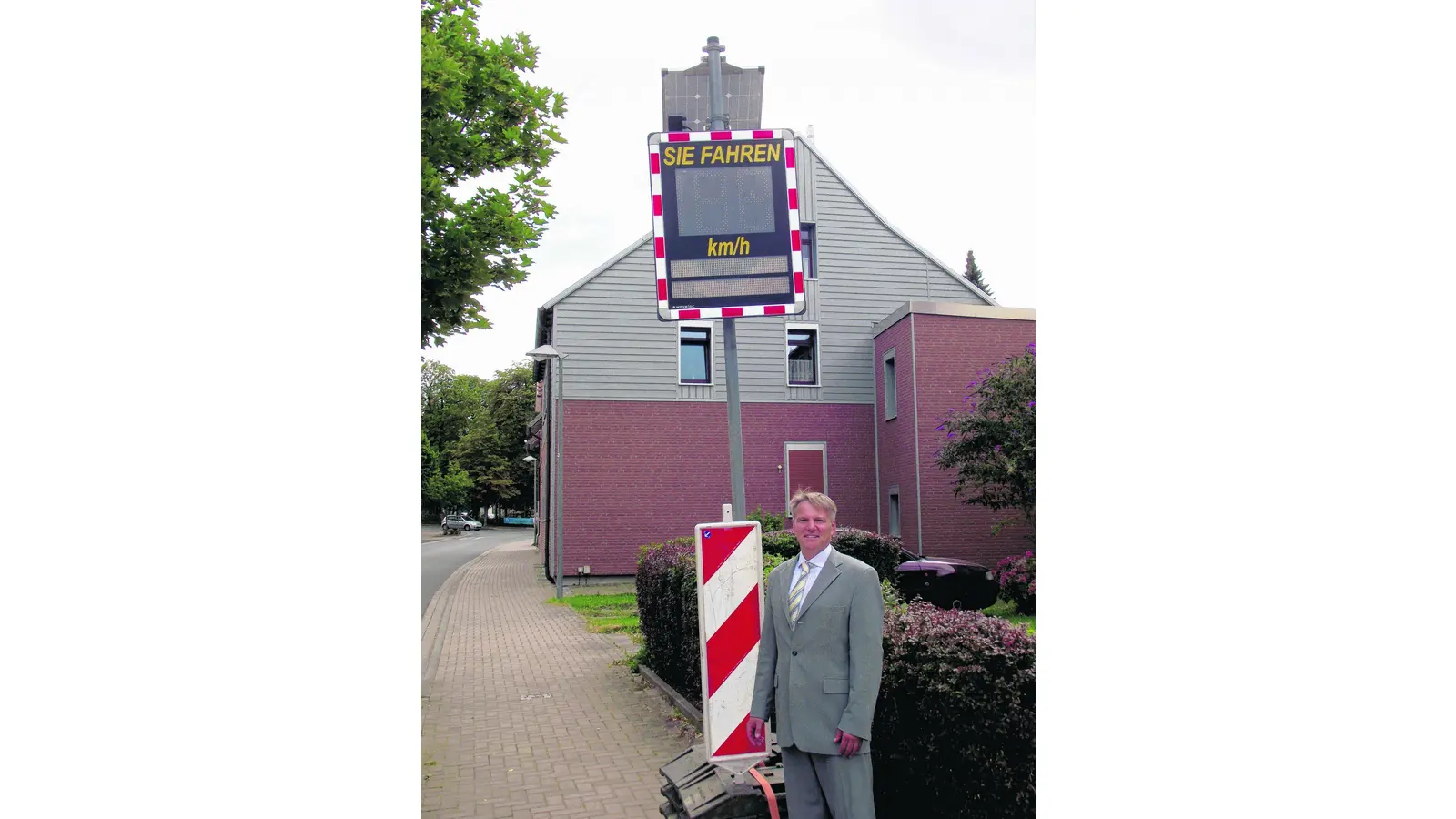 Stadt kauft zwei neue Speed-Displays (Foto: gr)