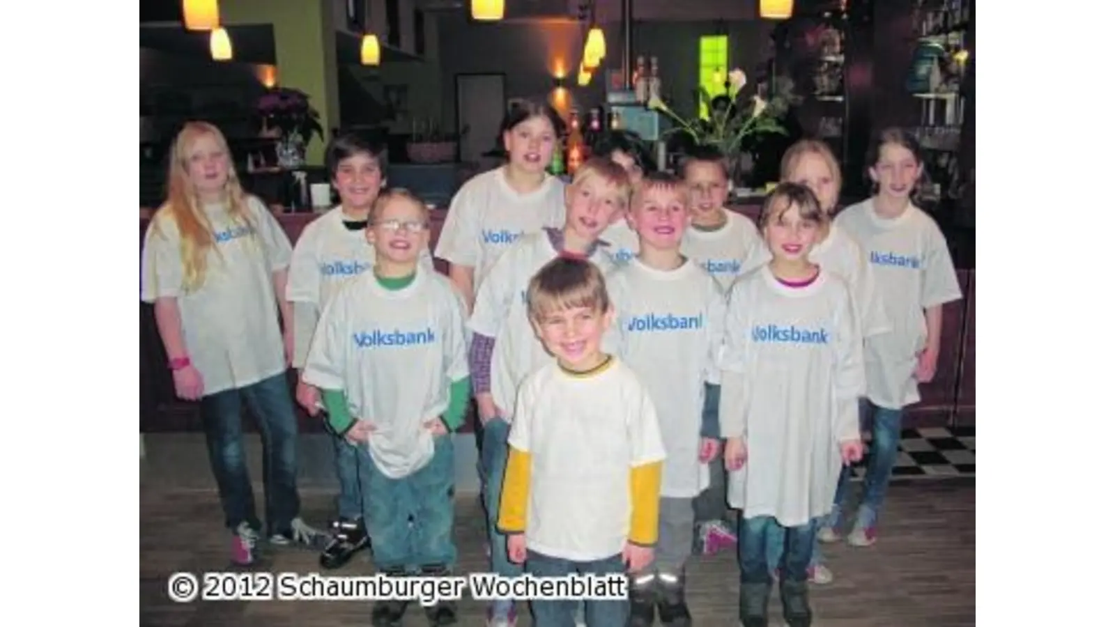 Treffsicherheit auch auf der Bowlingbahn (Foto: ro)
