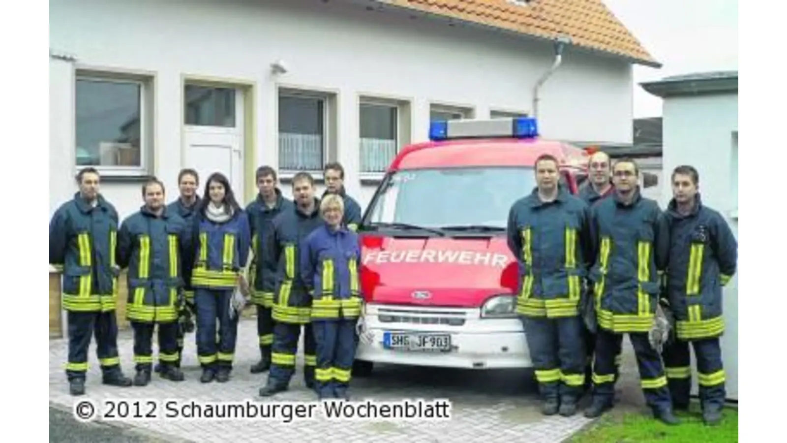 Wehr feiert sich und ihr Auto (Foto: al)