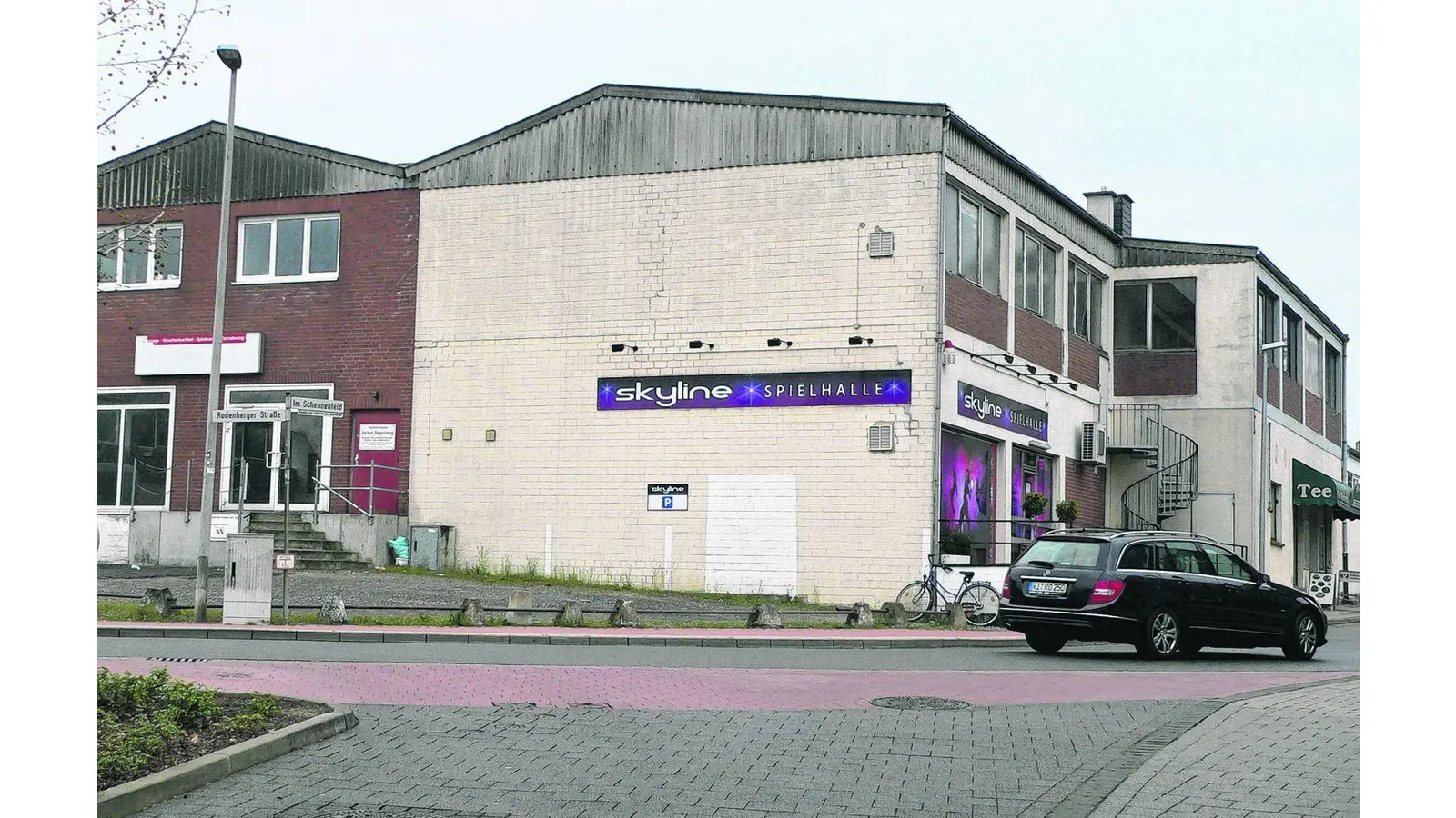 Fieberhafte Wohnungssuche (Foto: red)