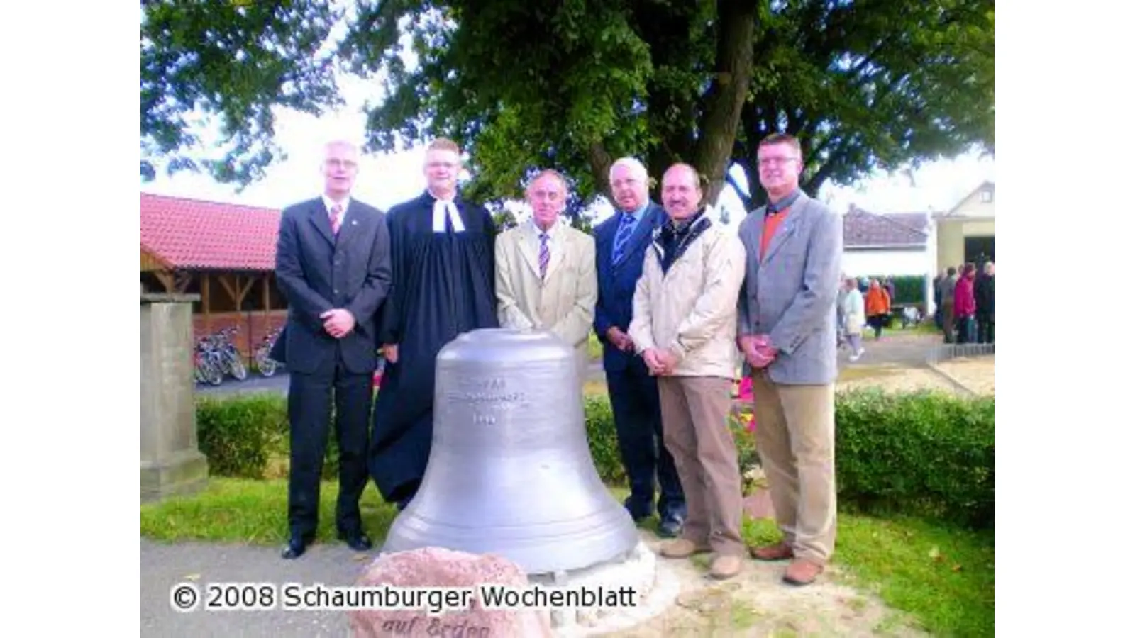 Alte Glocke mit neuer öffentlicher Bestimmung (Foto: red)