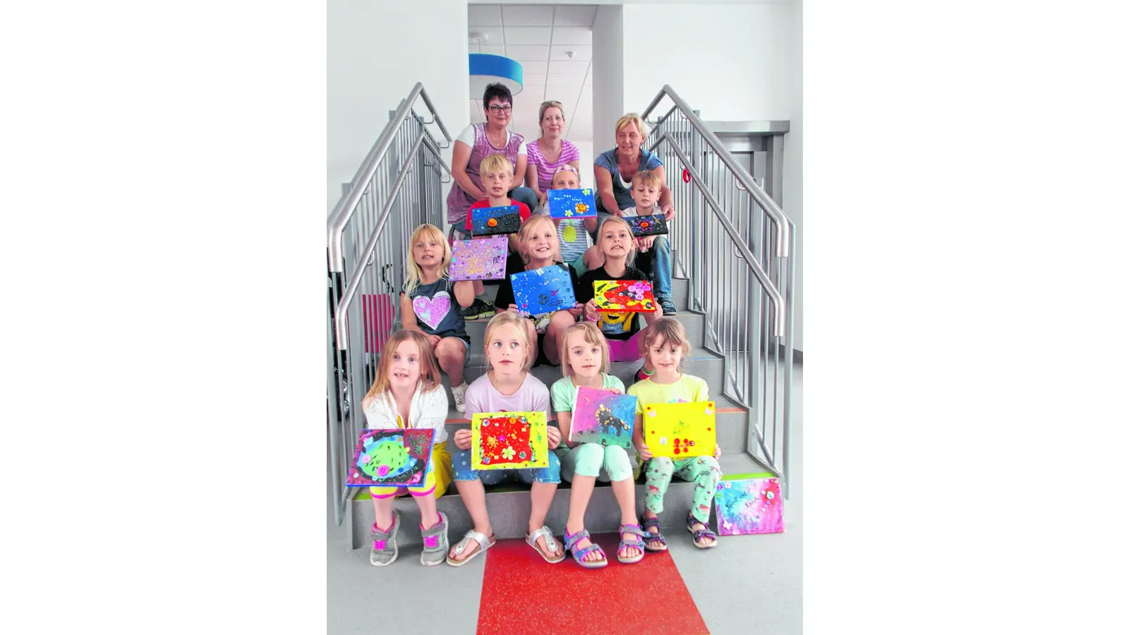 Kunst und Knöpfe entstehen in der Julianen-Kindertagesstätte (Foto: jh)