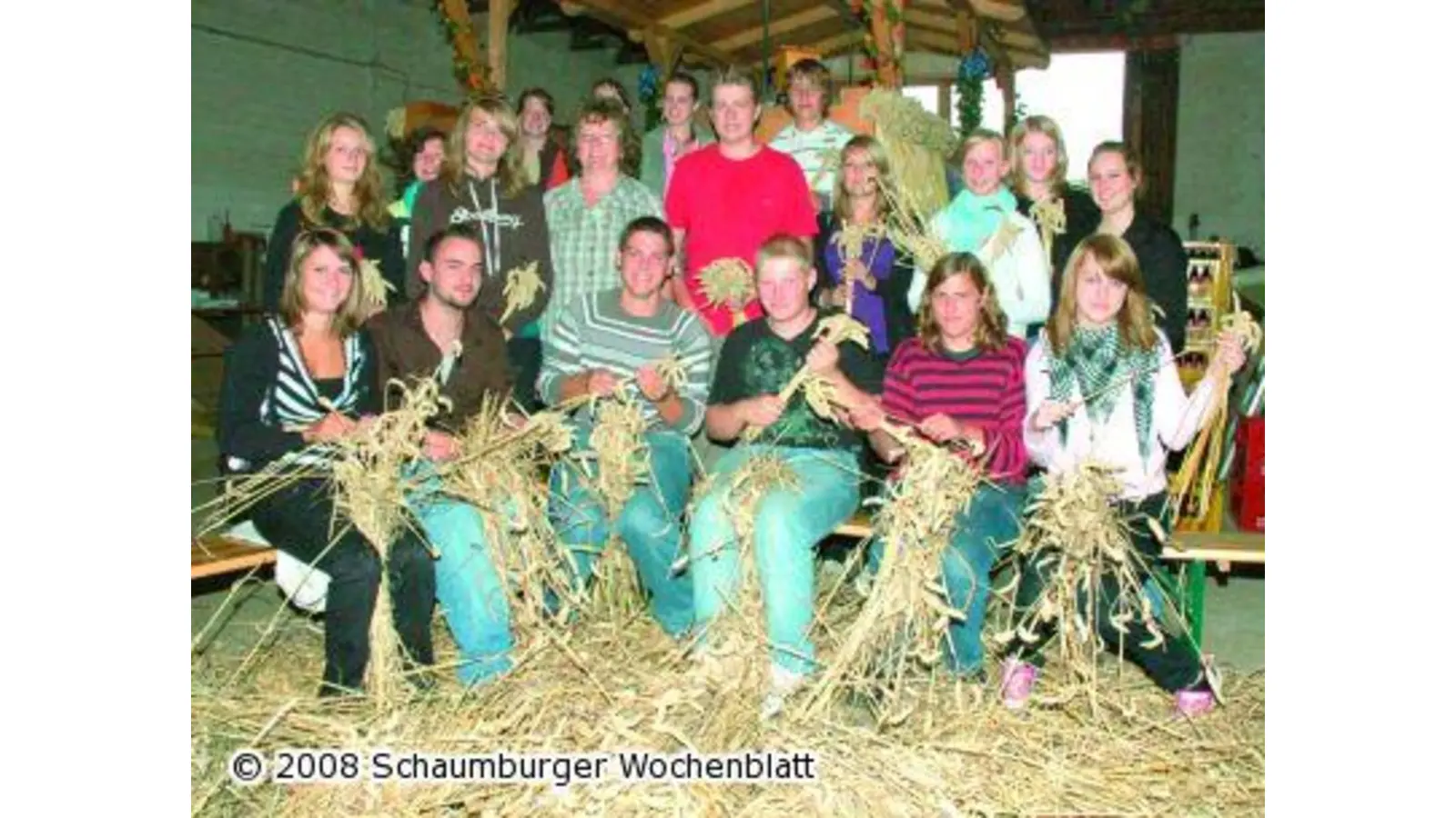 Dorfjugend toltert durch Lauenhagen (Foto: wtz)
