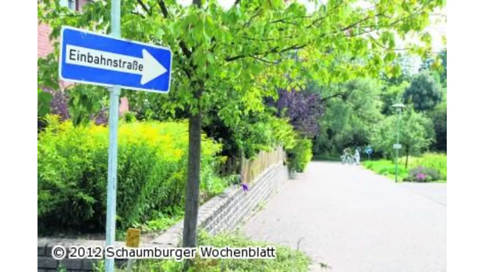 Umleitungen erleichtern den Anliegern die Zufahrt (Foto: bb)
