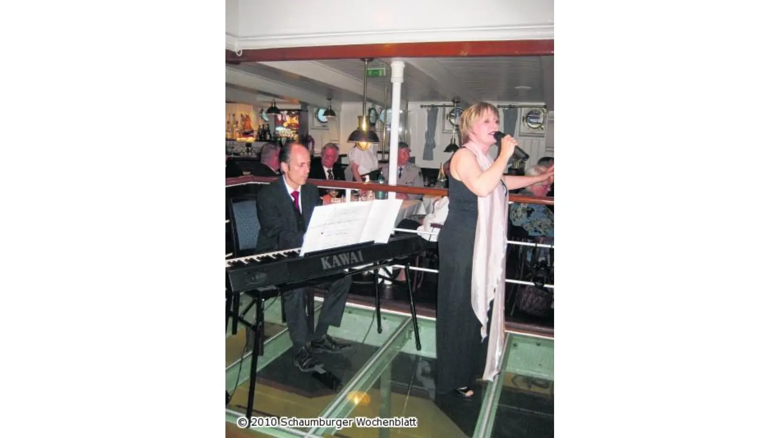 Skamira singt in Hamburg (Foto: em)