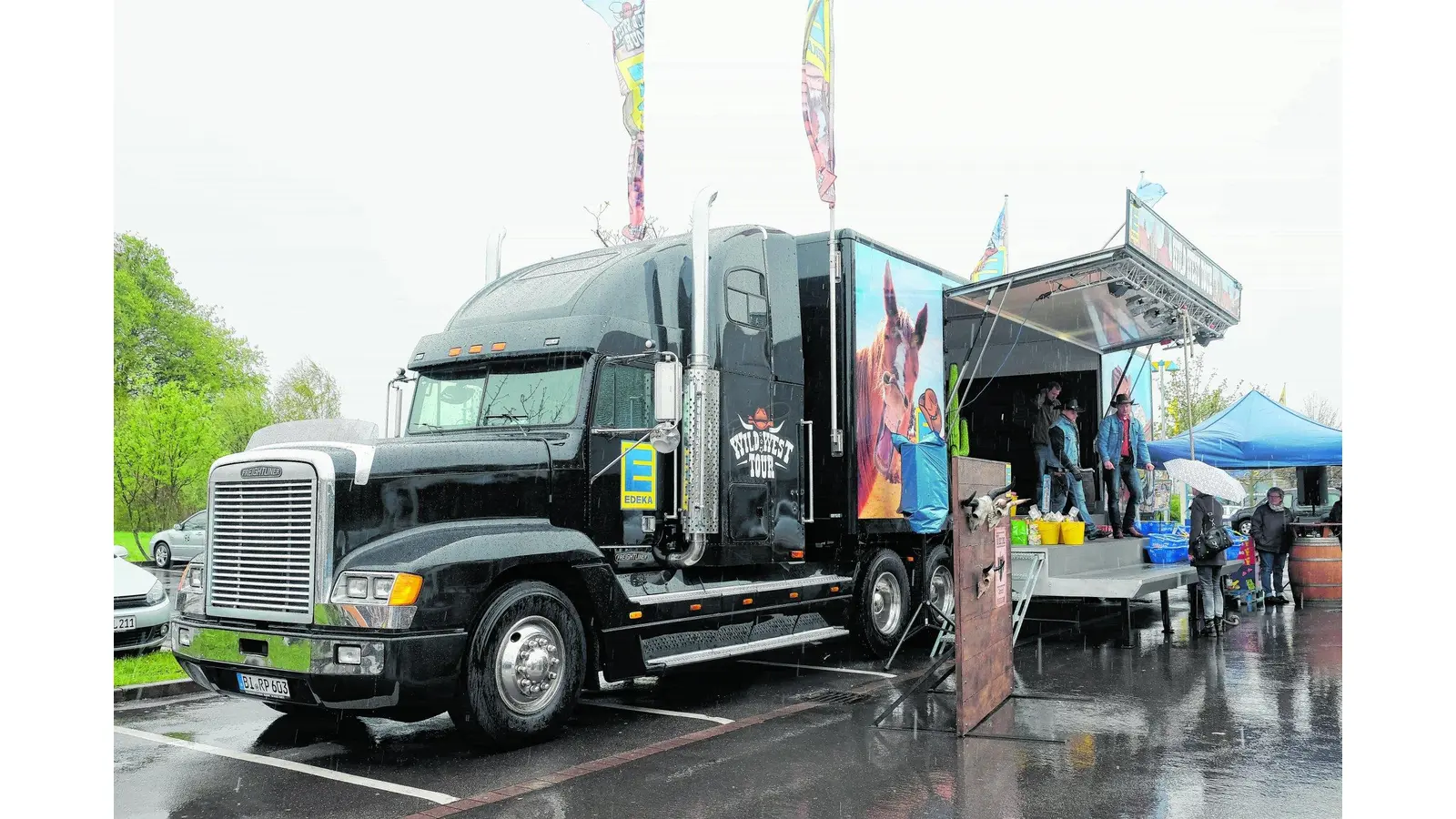 Show-Truck bringt Sommer-Feeling in die Kurstadt (Foto: jl)