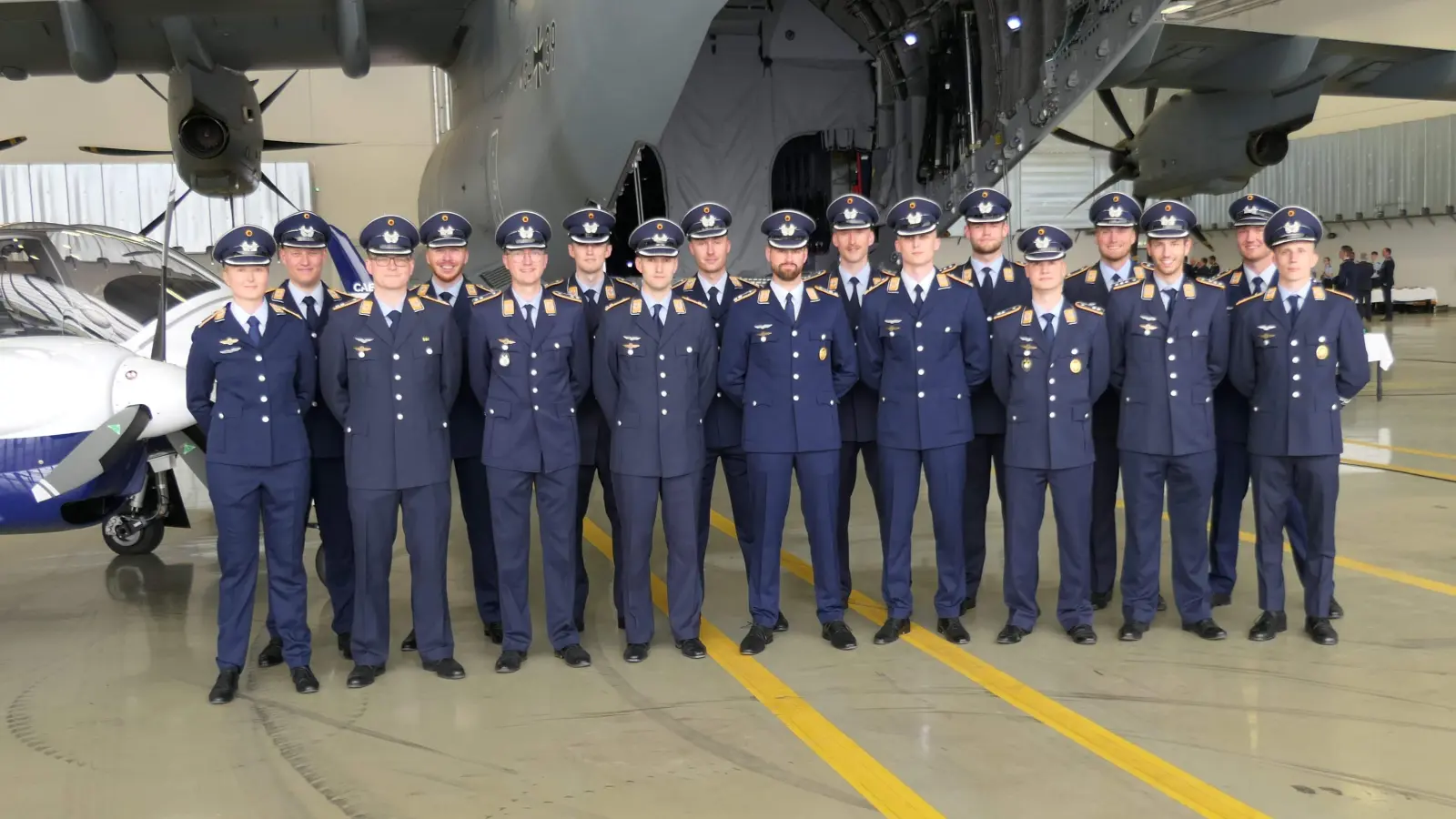 Erfolgreiche Transportflieger-Ausbildung. (Foto: Bundeswehr)