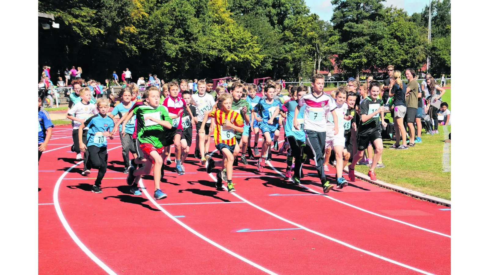 Die Höltyaner zeigen sich von ihrer sportlichen Seite (Foto: gi)