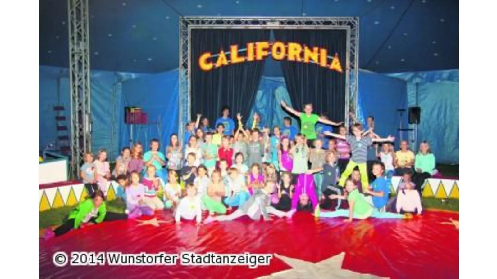 Kleine Stars zeigen sich in der Manege (Foto: gi)