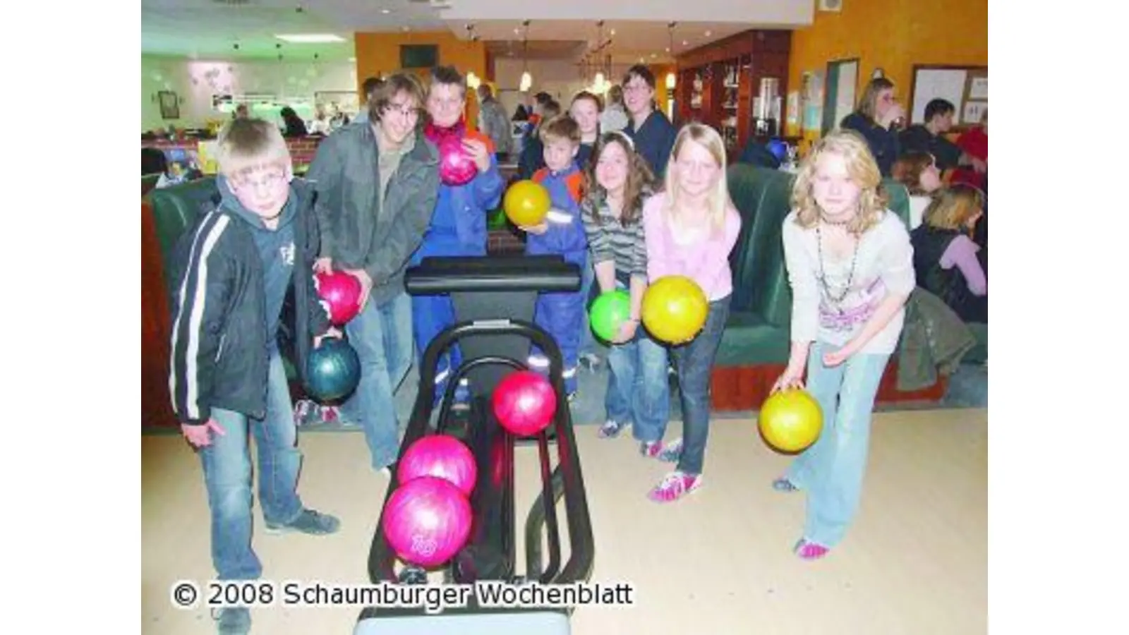 Großeinsatz für neue Mannschaftstransporter (Foto: tt)