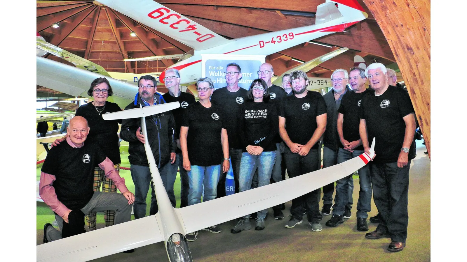 Meisterschale geht dieses Jahr an den LSV Rinteln (Foto: red)