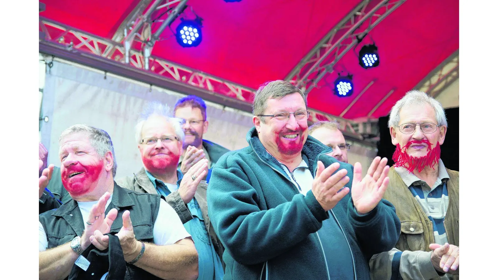 Die Bärte sollen 2016 wieder sprießen (Foto: red)