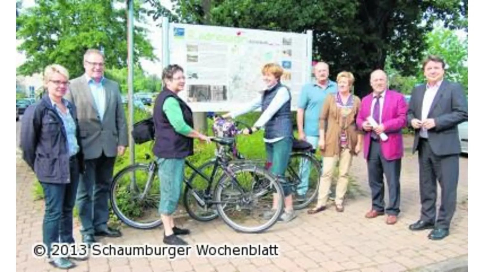 Schilder weisen Radfahrern die Richtung (Foto: red)