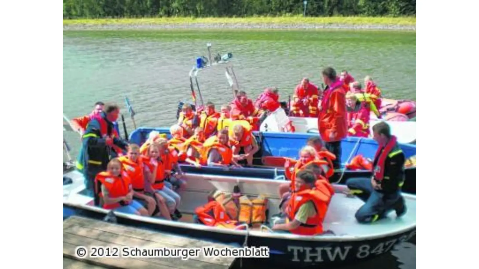 Rasante Bootsfahrt auf dem Mittellandkanal (Foto: wtz)