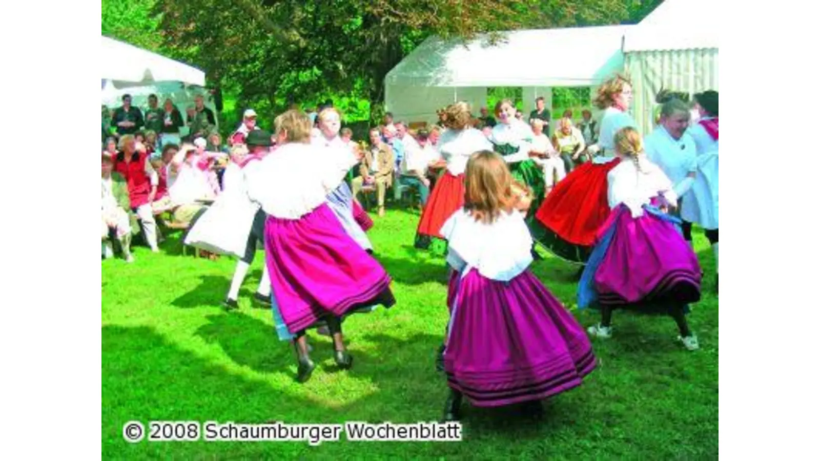 Volksmusik an der Mühlenstraße (Foto: ro)
