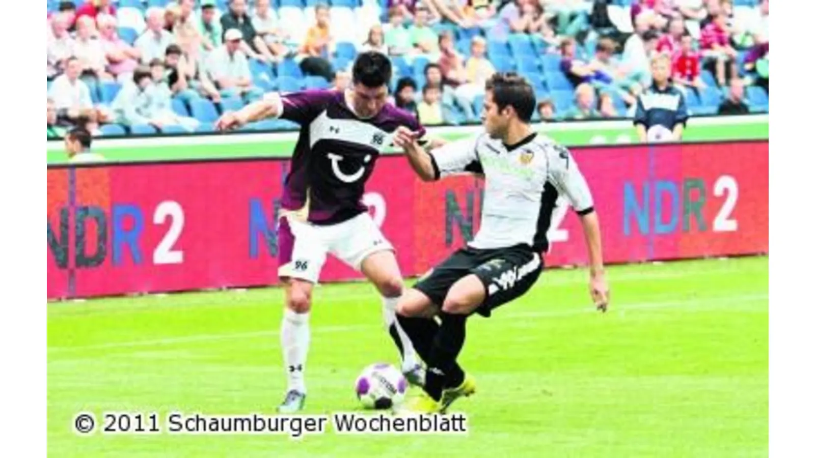 Die Roten testen fürs internationale Geschäft (Foto: bb)