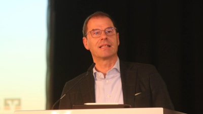 Michael Joop, Vorstandsvorsitzender der Volksbank Hameln-Stadthagen. (Foto: bb)