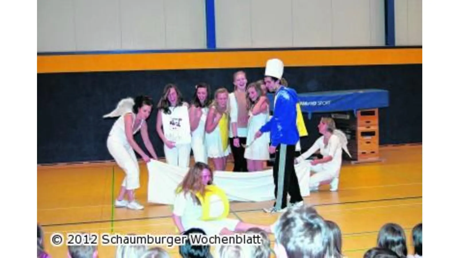 Hallenfußball und Turnhallen-Bäckerei (Foto: pd)