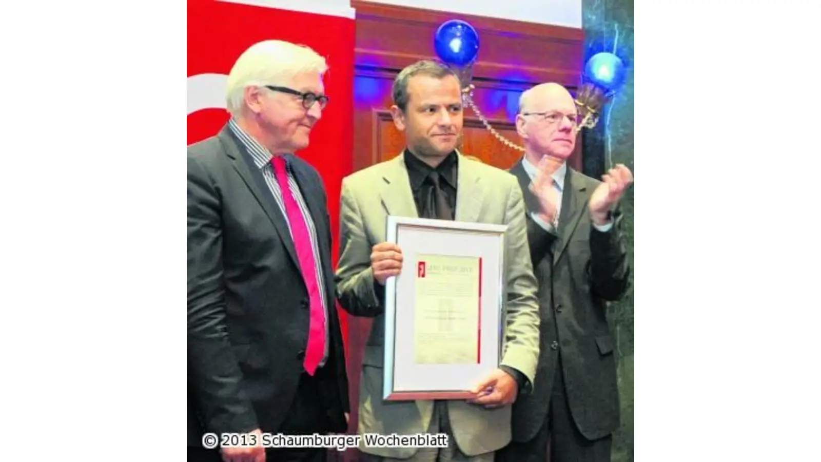 Auszeichnung für Sebastian Edathy (Foto: red)