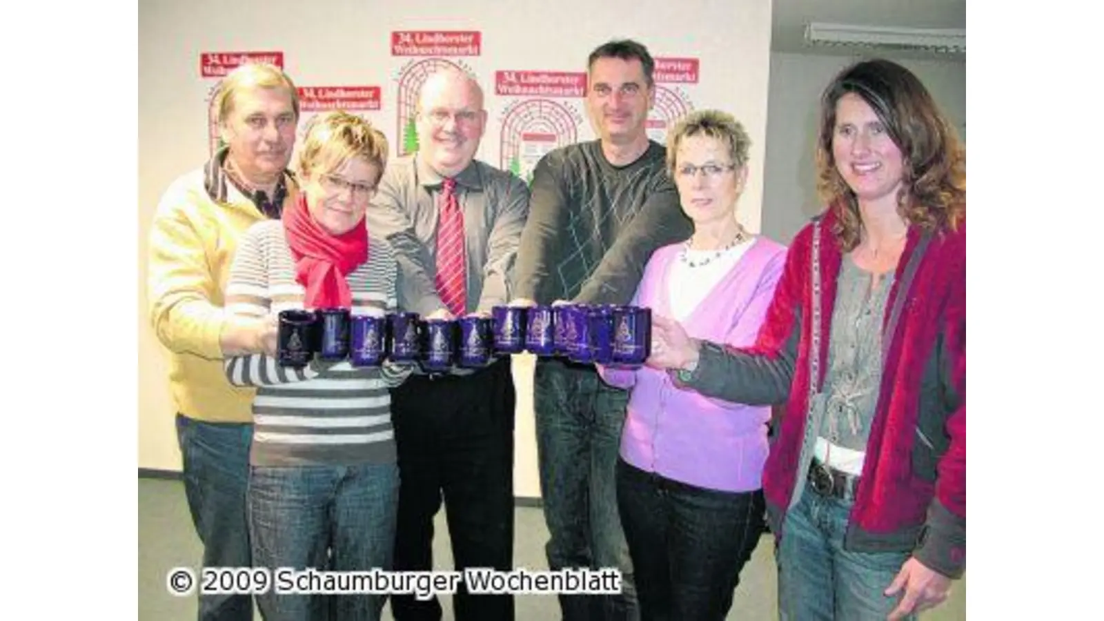 Aus den neuen Bechern schmeckt der Glühwein gleich noch mal so gut (Foto: red)