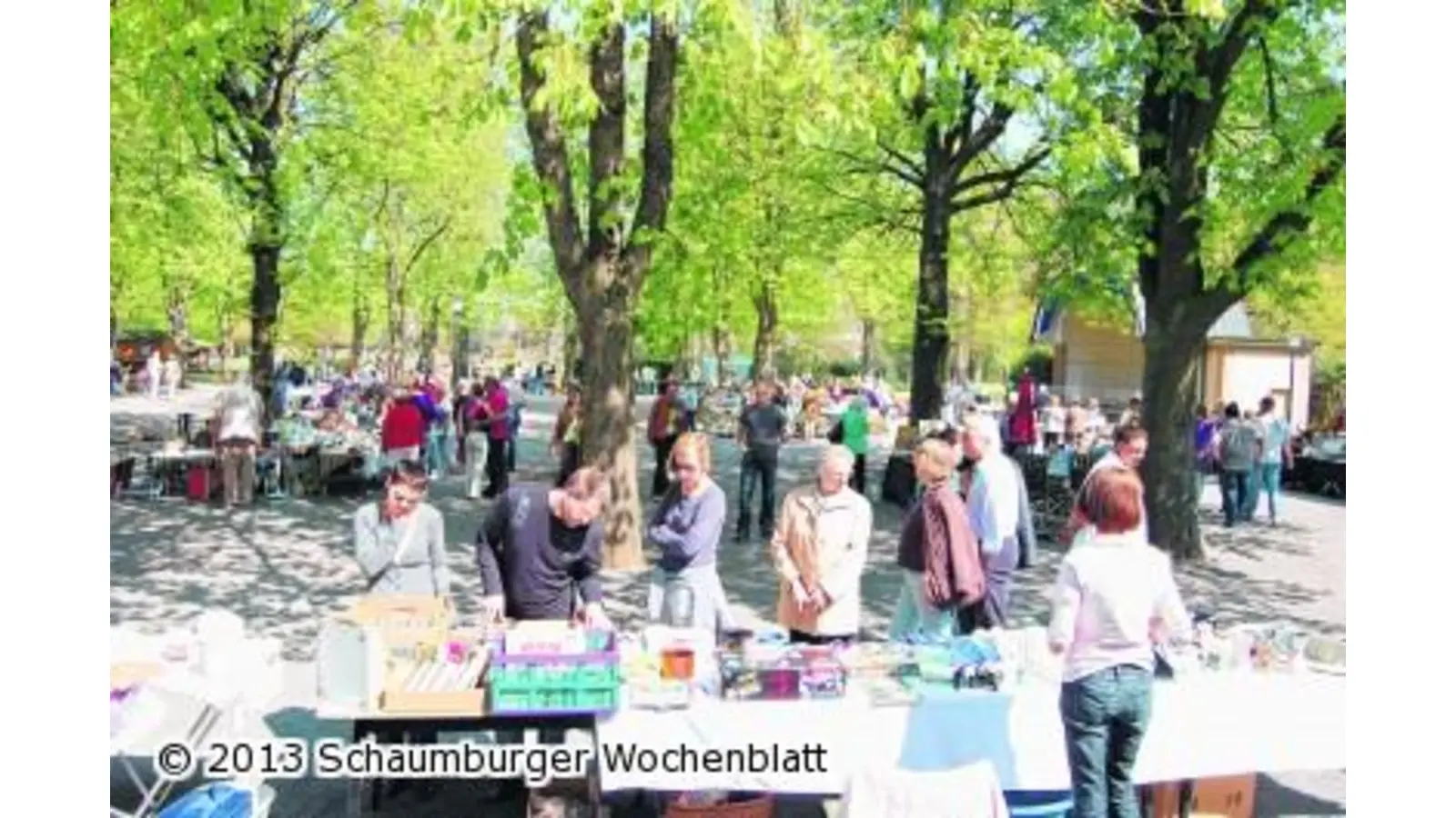 Trödelmarkt im Kurpark (Foto: red)