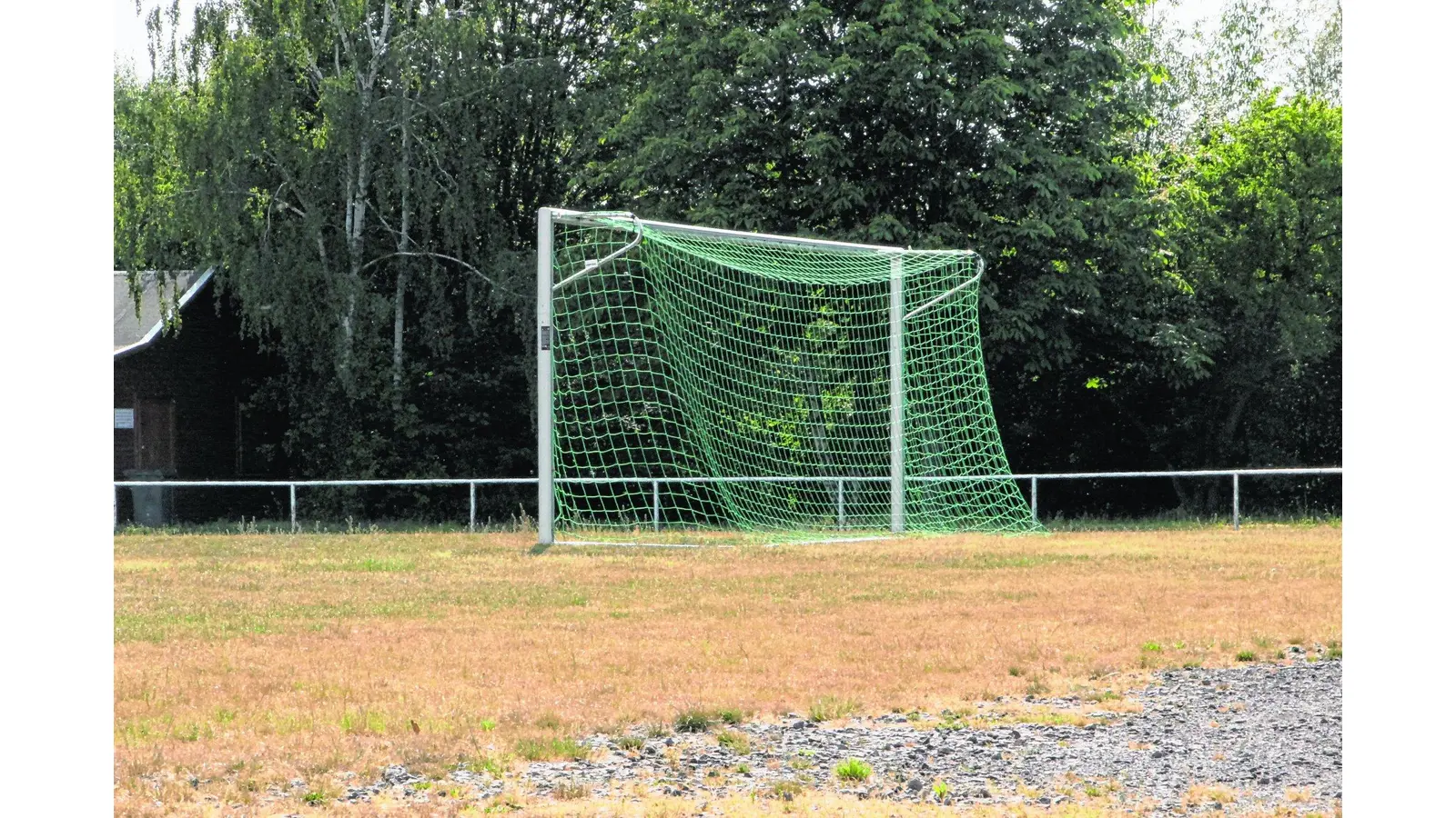 Evesen soll seinen Hybridrasenplatz bekommen (Foto: nh)