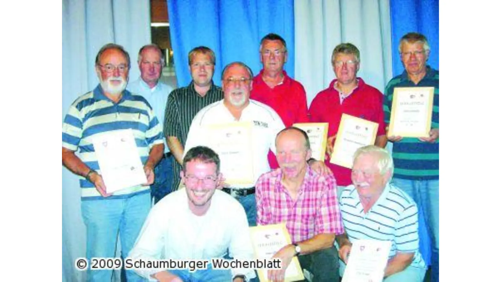 Ehrungen für verdiente Schiedsrichter (Foto: pp)