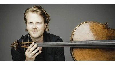 Julian Steckel kommt zu den Schaumburger Schlosskonzerten im Februar.  (Foto: Marco Borggreve)