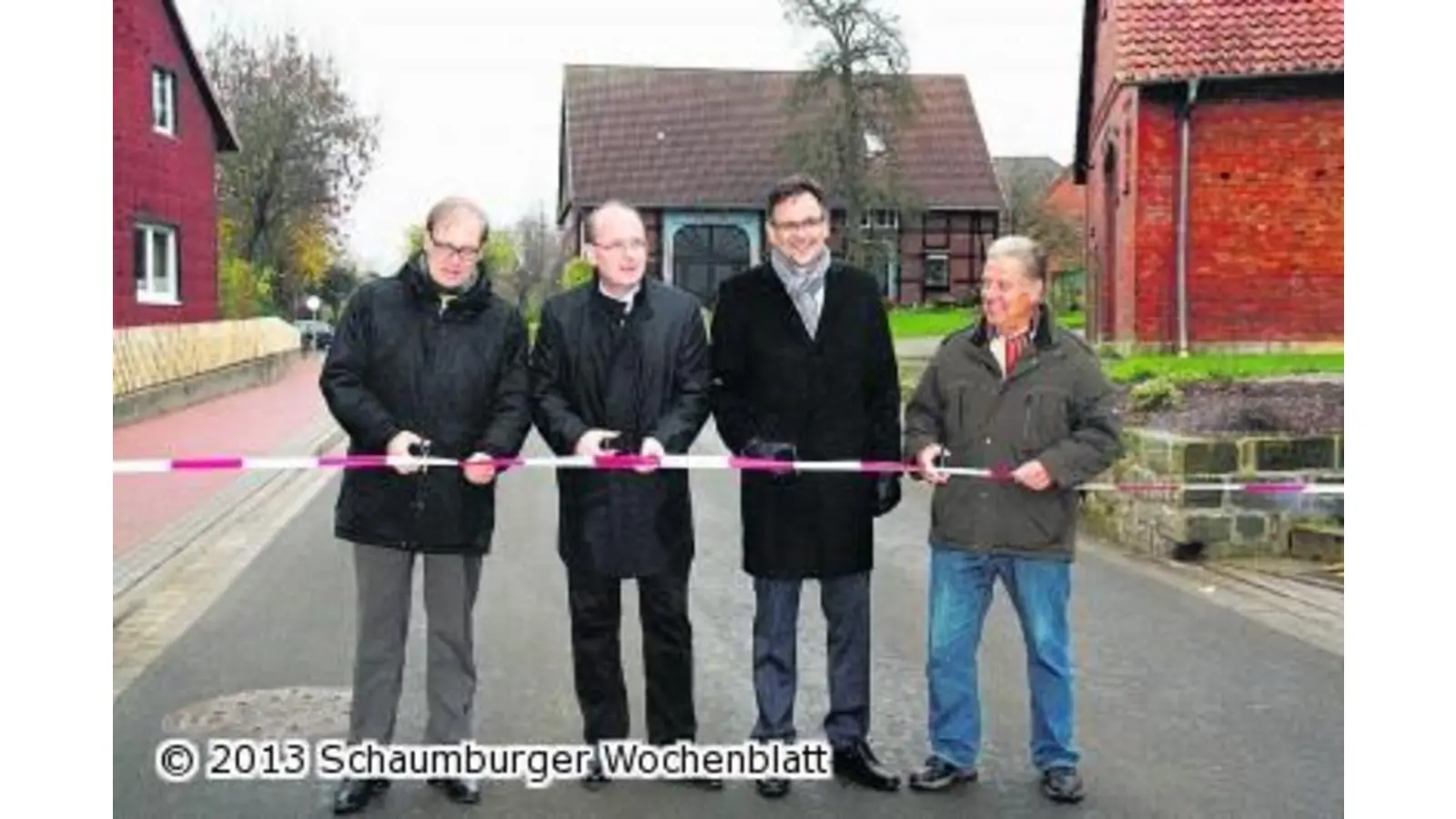 Ausgebaute Kreisstraße eingeweiht (Foto: us)