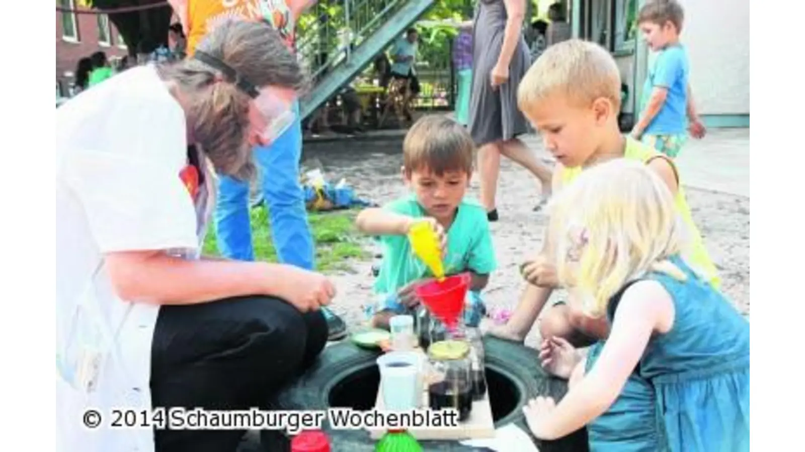 Kindergartenforscher experimentieren eifrig (Foto: red)