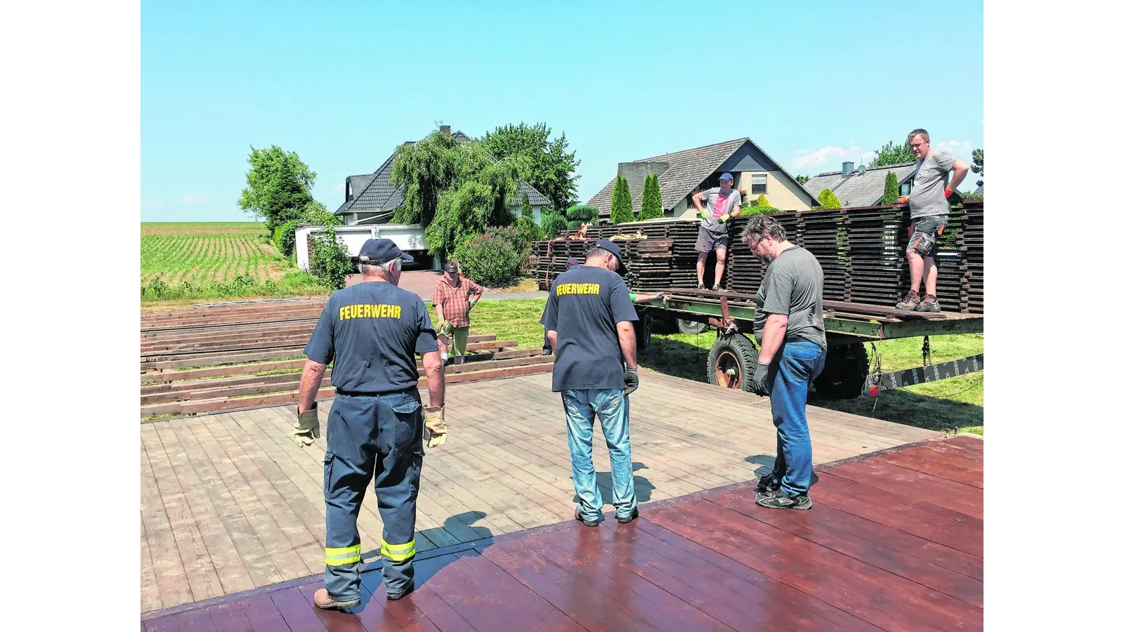 Feuerwehr Hülsede-Meinsen bereit für Zeltparty (Foto: jl)