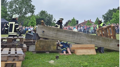 Der Blaulichttag bringt am Samstag, 30. August, DRK, Feuerwehr, THW, DLRG, ASB, Polizei, Katastrophenschutz, Rettungsleitstelle und Rettungsdienst zusammen auf den Weseranger. (Foto: ste)