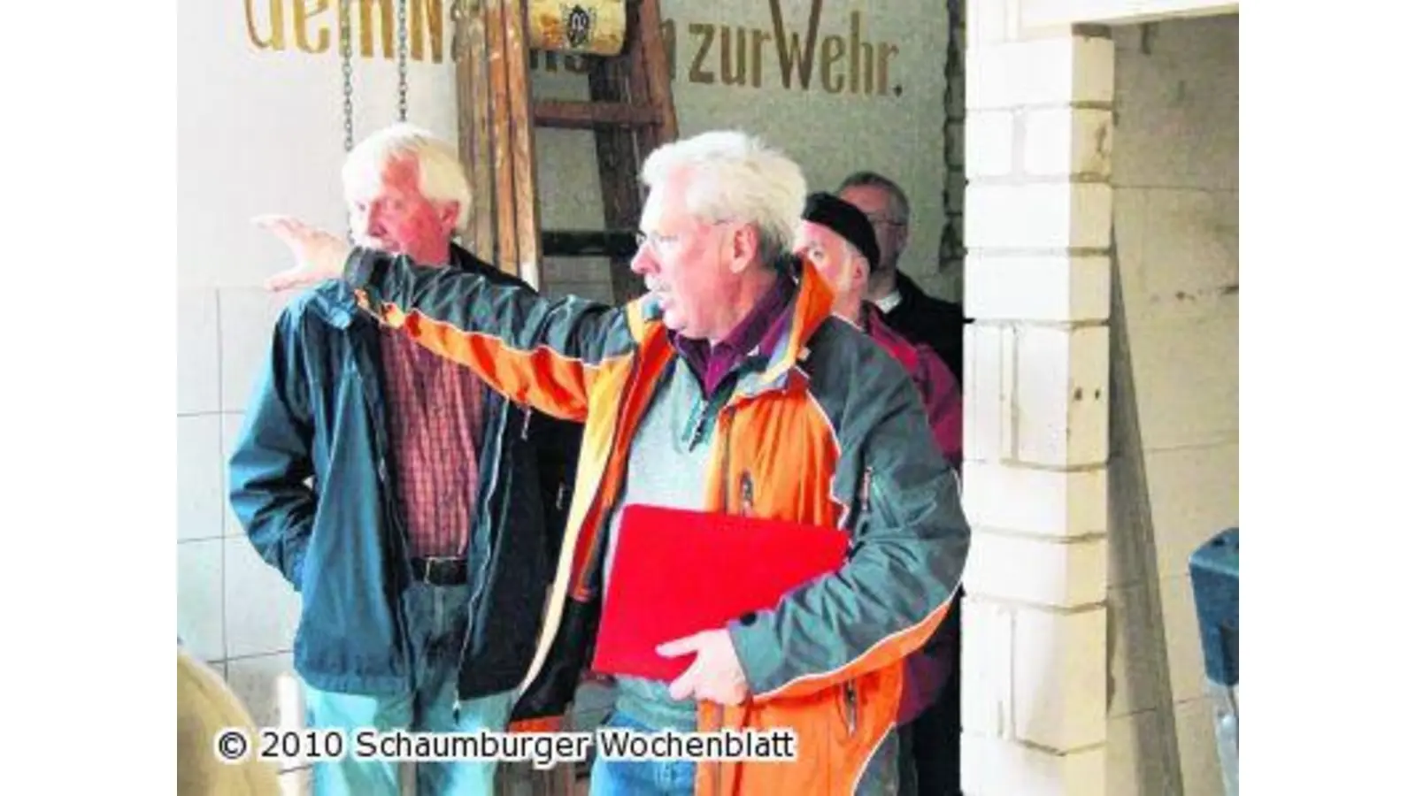 Ausschuss besucht aktuelle Großprojekte im Auetal (Foto: tt)