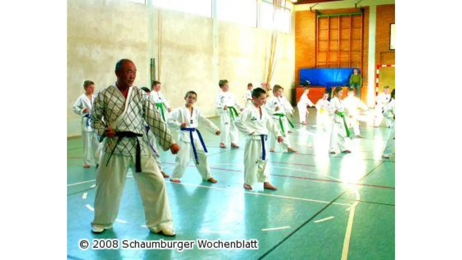 Koreanischer Großmeister lädt zum Unterricht ein (Foto: mk)