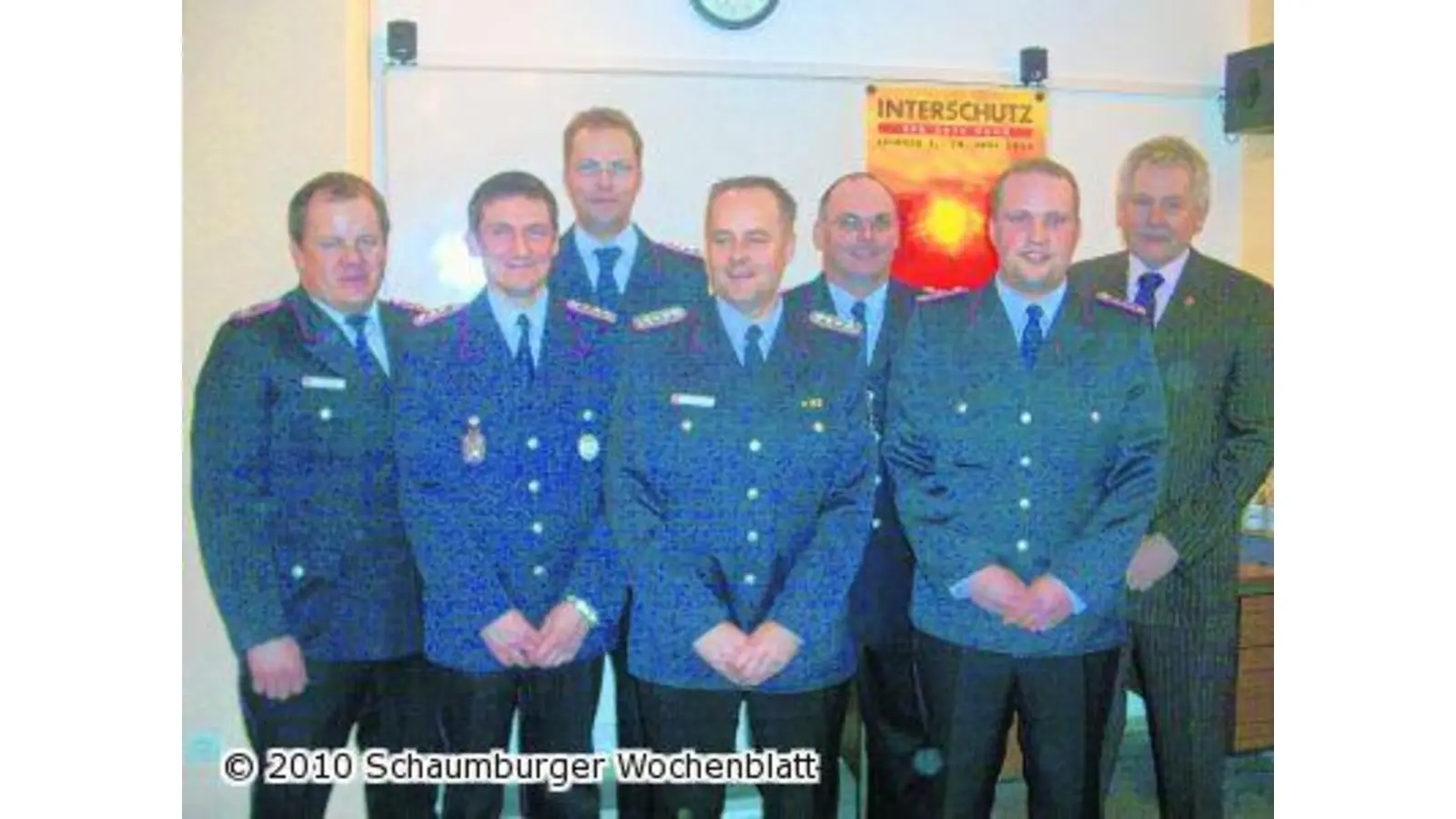 Kameraden der Feuerwehr werden ernannt und verabschiedet (Foto: red)