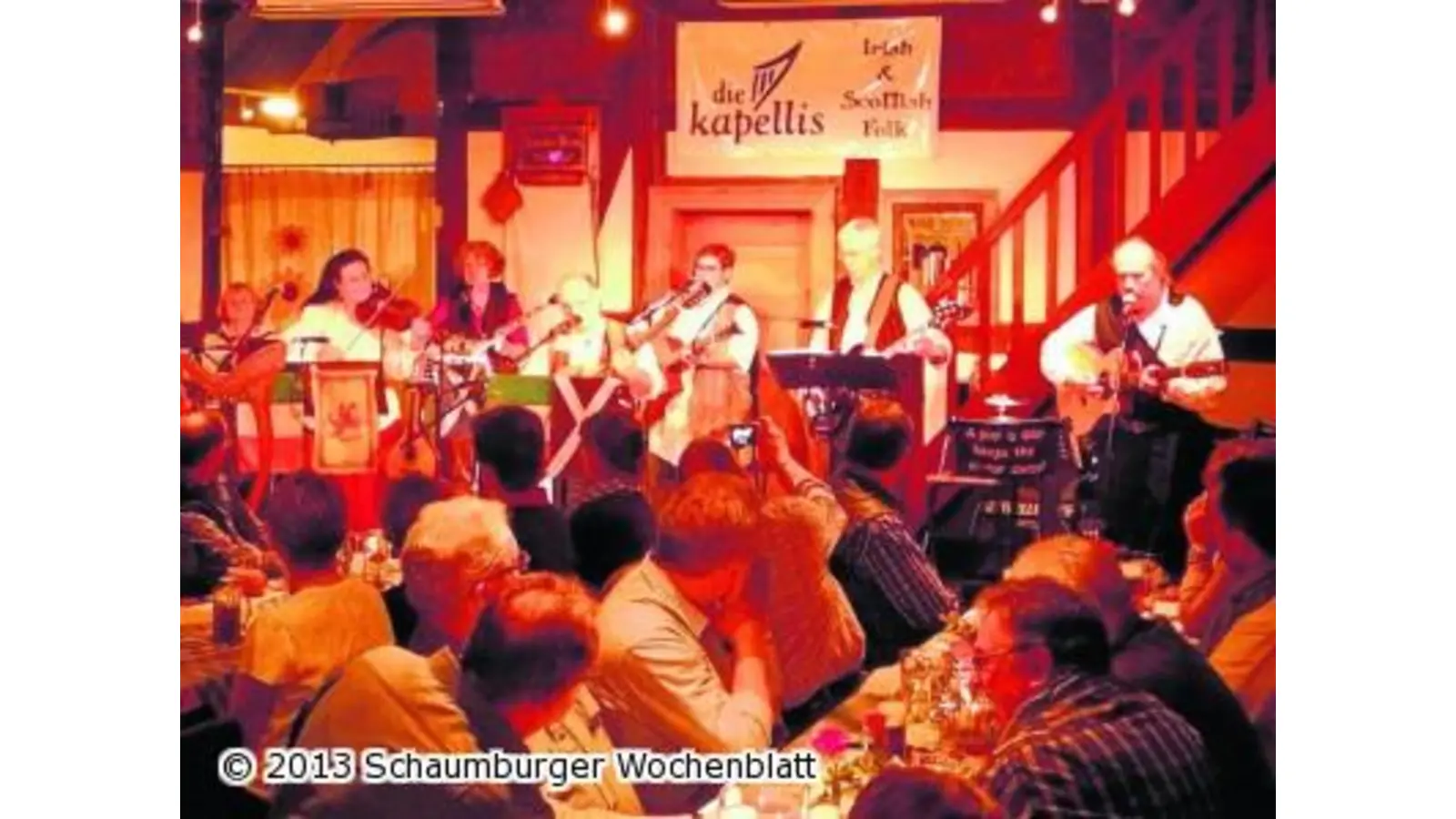 Irischer Abend begeistert mit Folk und edlen Getränken (Foto: wtz)