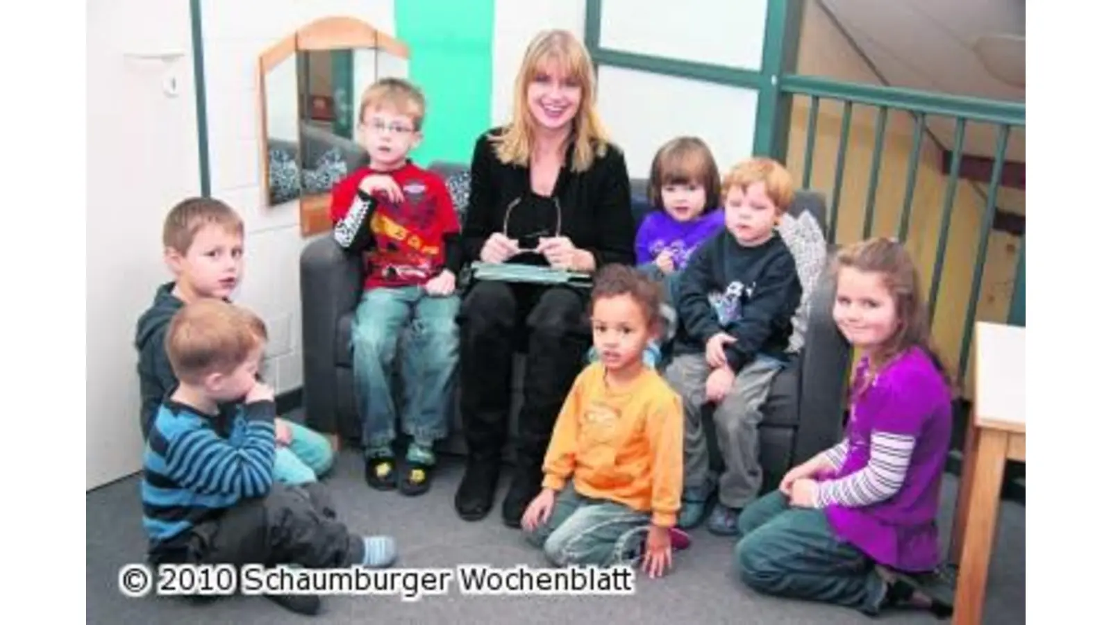 Sabine Bulthaup liest im Indianerdorf (Foto: gi)